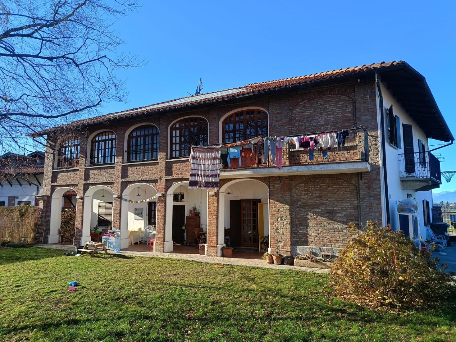 Bugygattolo Hotel Boves Buitenkant foto